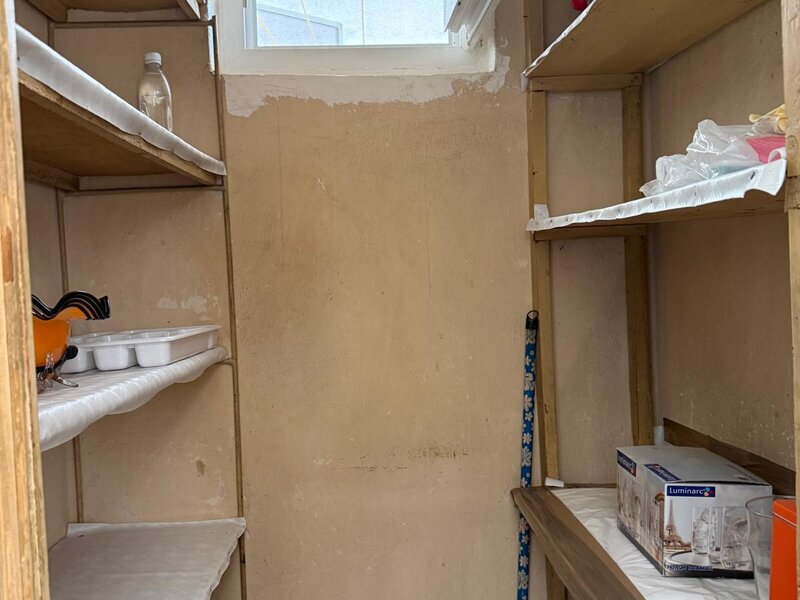 Titan parc, Policlinica Titan Scoala 195 Hamburg, Titani