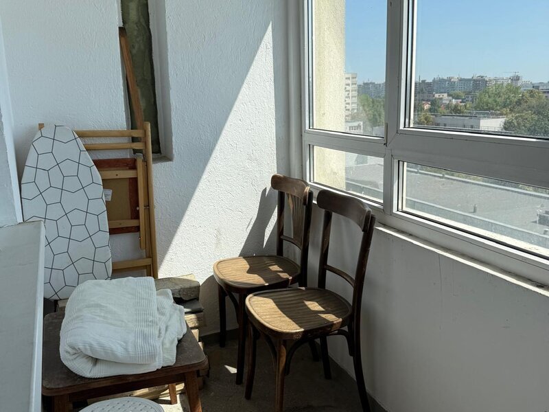 Titan parc, Policlinica Titan Scoala 195 Hamburg, Titani